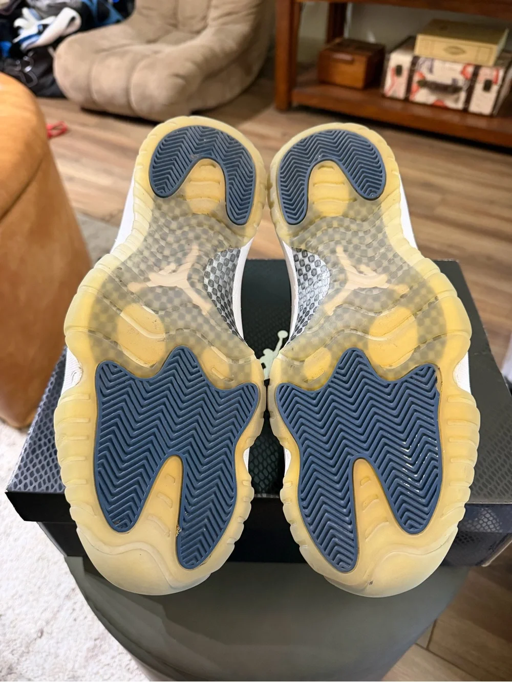 Air Jordan 11 size 12 (Low Navy Snakeskin 2019) CD6846-102